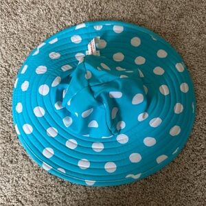 Hanna Andersson Reversible Blue Polka Dot and Heart Hat
